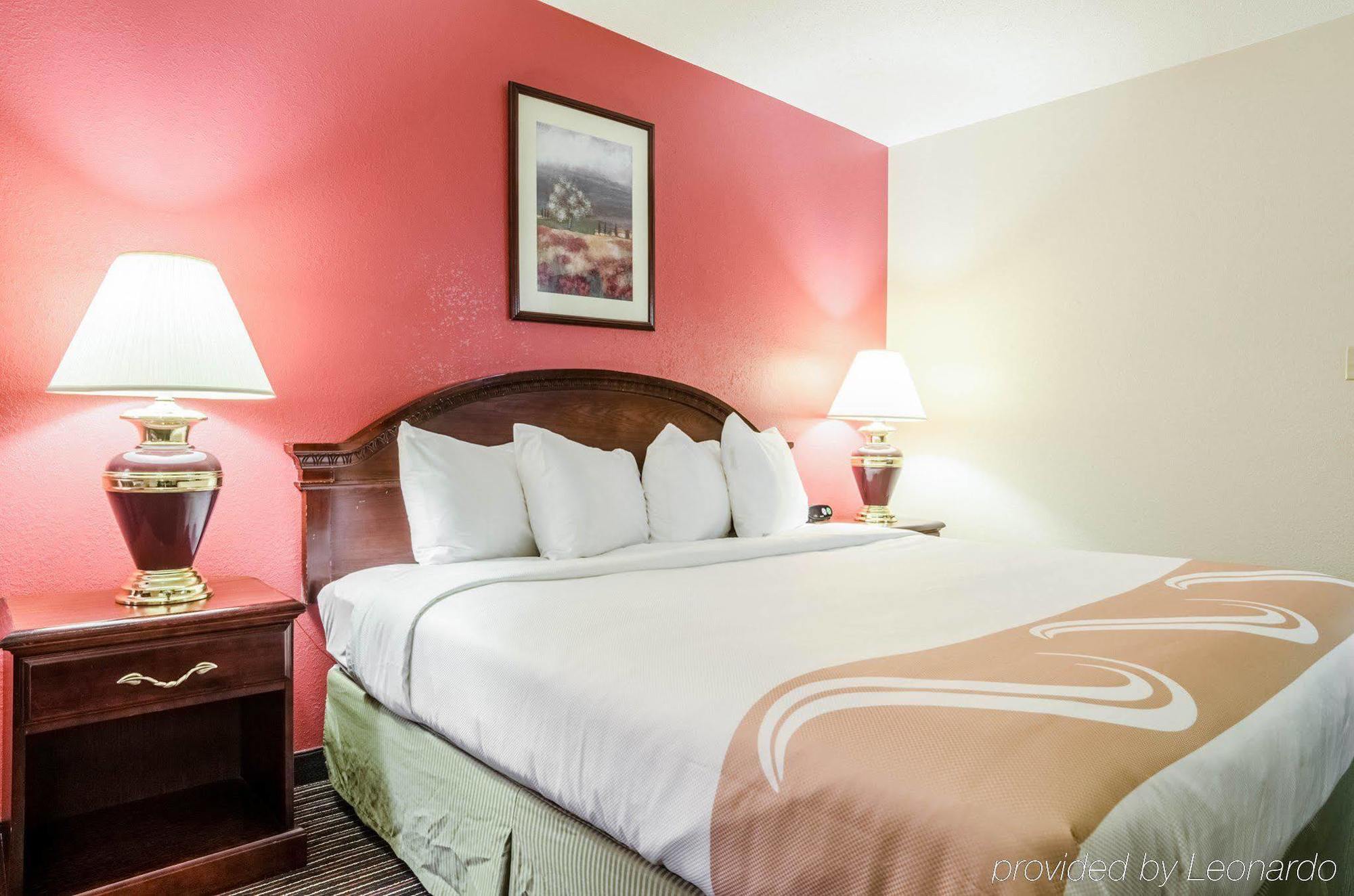 Quality Inn South Wichita Esterno foto